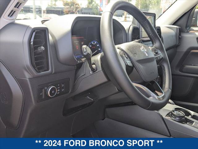 Certified 2024 Ford Bronco Sport Outer Banks w/ Tech Package AWD/4WD image 12