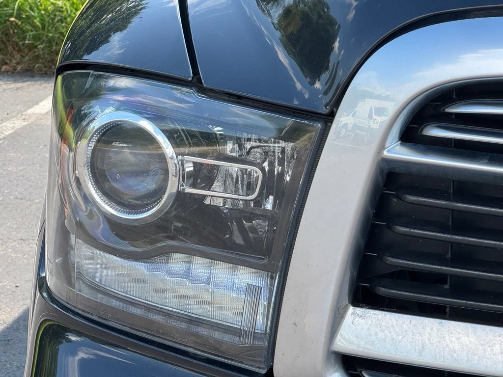 Used 2018 RAM 1500 Limited AWD/4WD image 4