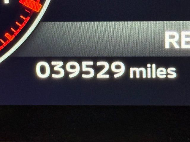 Used 2023 Mitsubishi Outlander SE Black Edition image 22