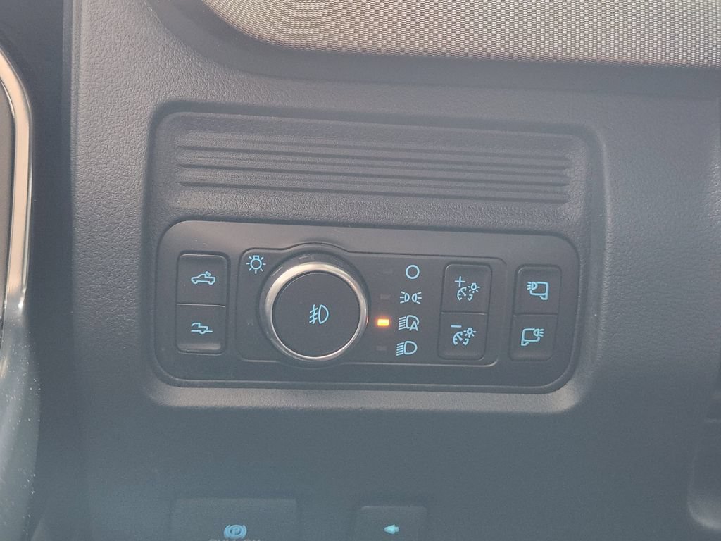 Certified 2026 Ford F250 Platinum AWD/4WD image 22