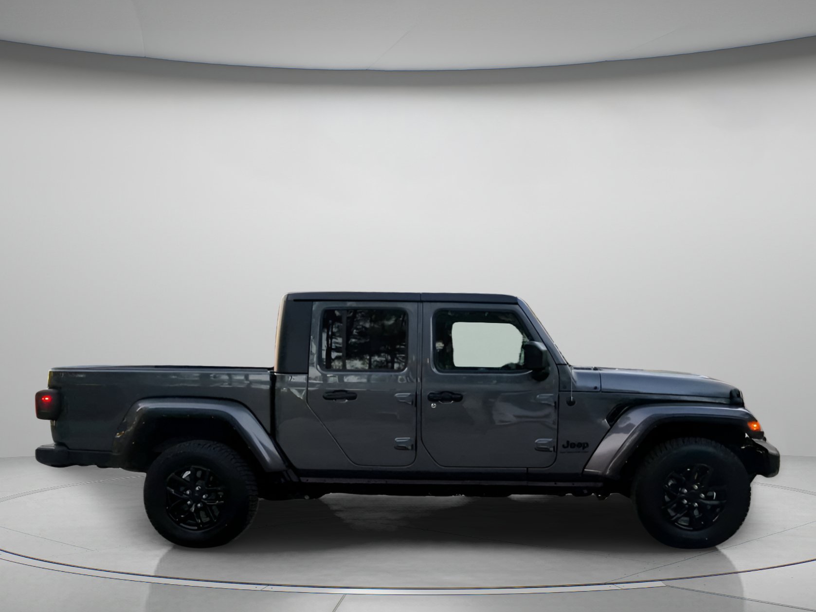 Used 2022 Jeep Gladiator Sport AWD/4WD image 33