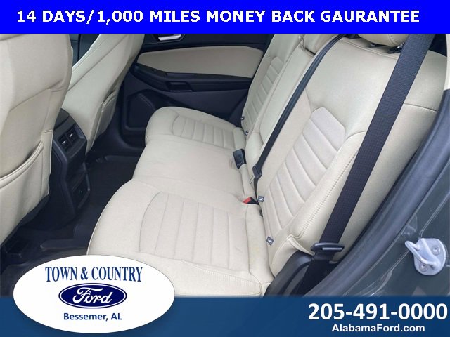 Certified 2024 Ford Edge SE image 10