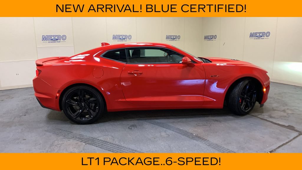 Used 2022 Chevrolet Camaro LT w/ Technology Package RWD image 2