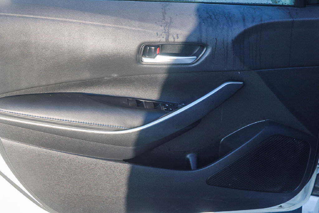 Used 2021 Toyota Corolla SE w/ Carpet Mat Package (TMS) FWD image 23