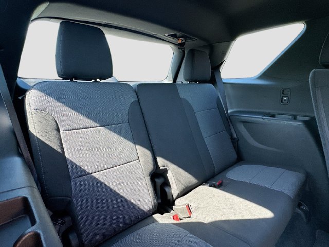 Used 2023 Chevrolet Traverse LT AWD/4WD image 31