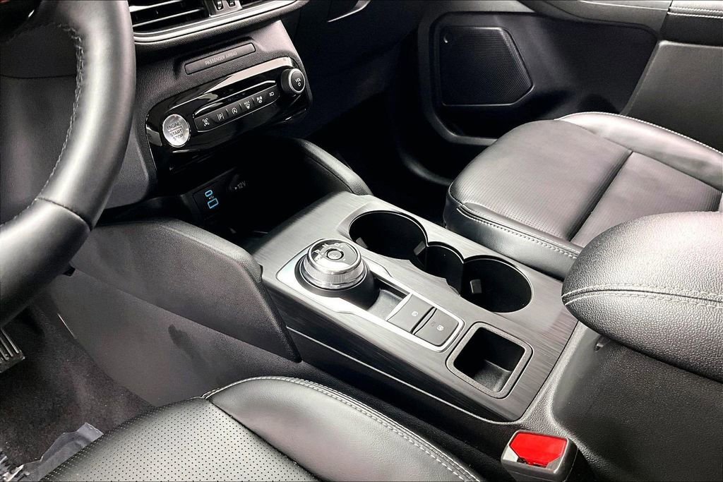 Certified 2023 Ford Escape Platinum image 15