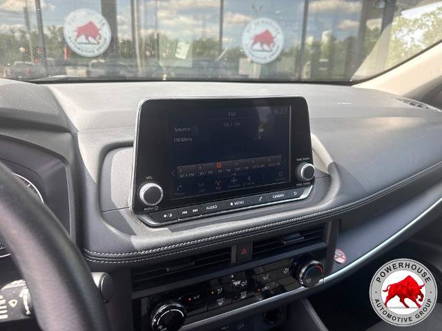 Used 2024 Nissan Rogue S FWD image 6