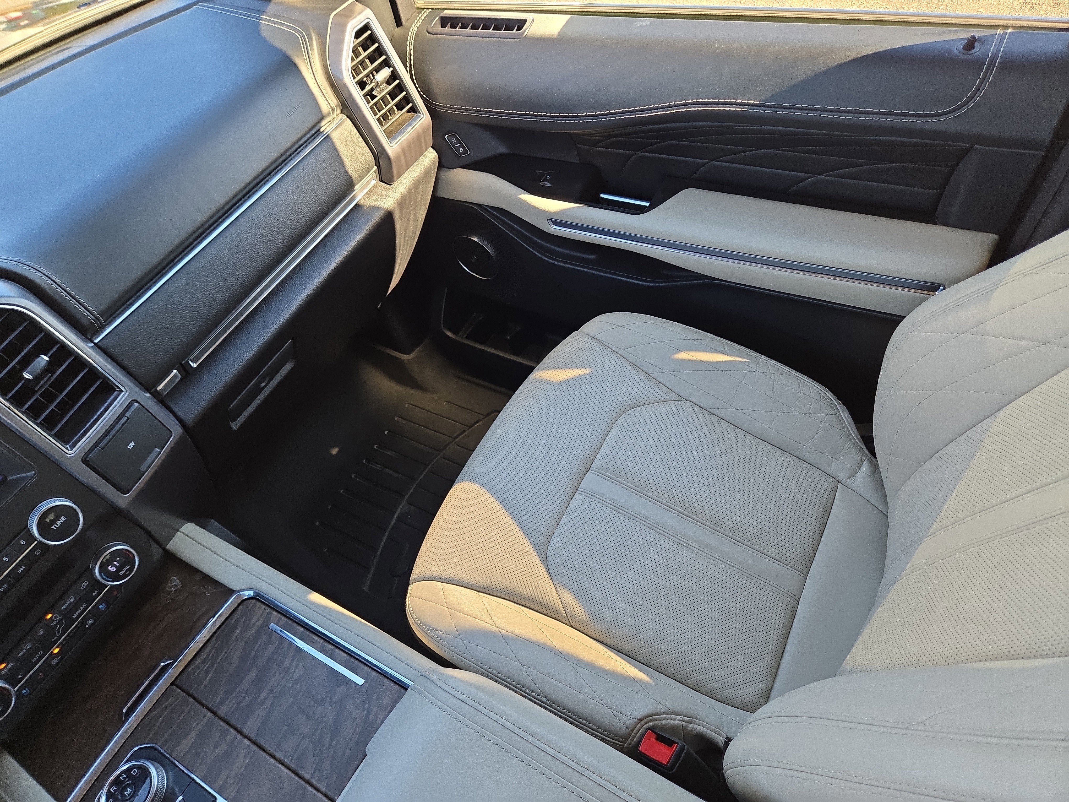 Certified 2020 Ford Expedition Platinum image 18