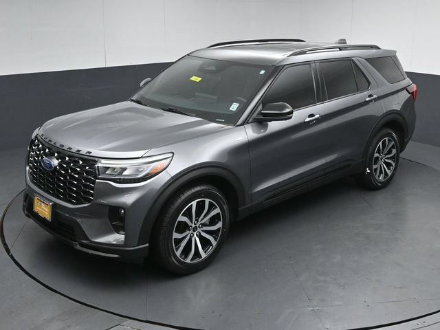 Certified 2025 Ford Explorer ST-Line AWD/4WD image 52