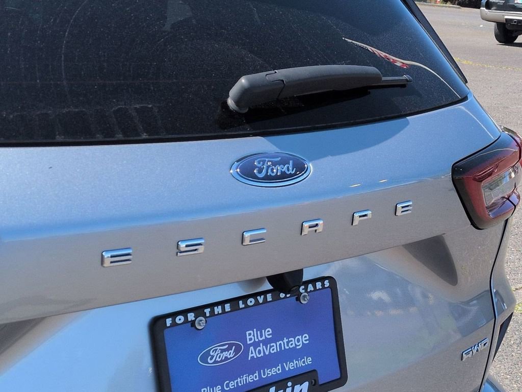 Certified 2023 Ford Escape ST-Line w/ Tech Pack #1 AWD/4WD image 25