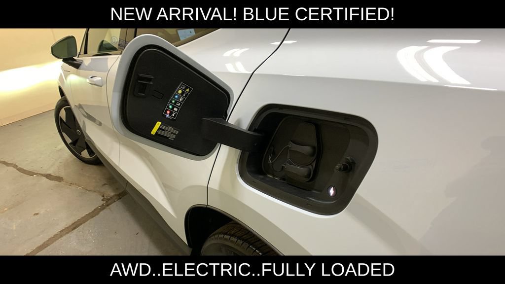 Used 2025 Volvo EX30 Ultra w/ Climate Package AWD/4WD image 22