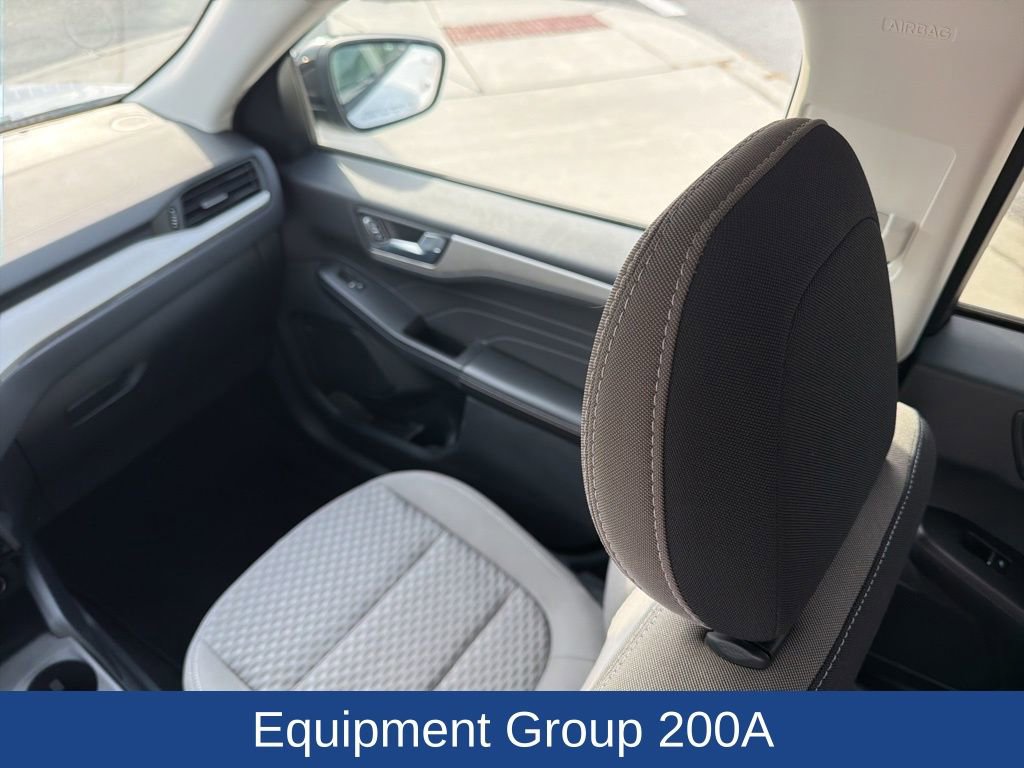 Certified 2021 Ford Escape SE w/ SE Sport Appearance Package FWD image 18