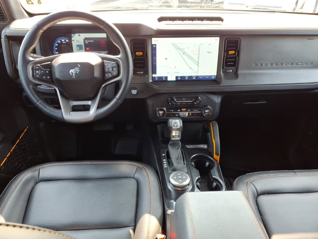Certified 2024 Ford Bronco Badlands AWD/4WD image 6