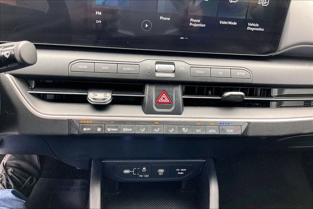 Used 2025 Kia K4 FWD image 31
