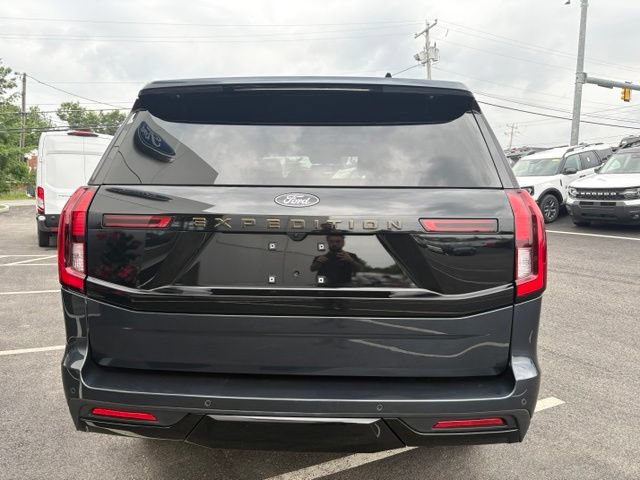 Certified 2025 Ford Expedition Tremor AWD/4WD image 4