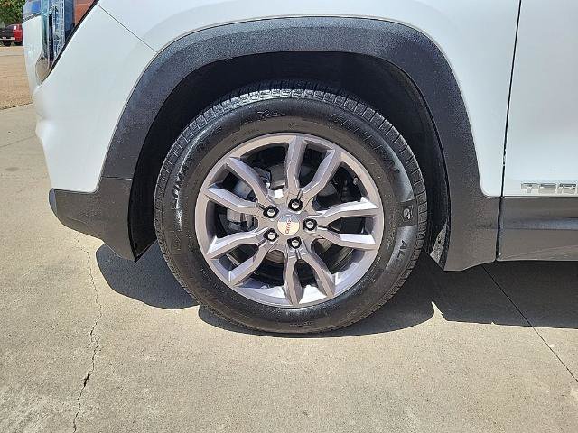 Used 2023 GMC Terrain SLT FWD image 15