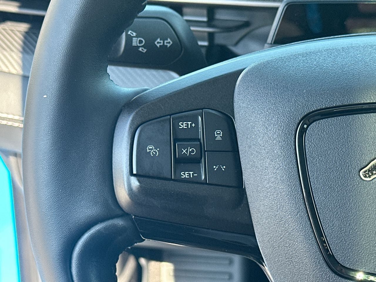 Certified 2022 Ford Mustang Mach-E Premium AWD/4WD image 28