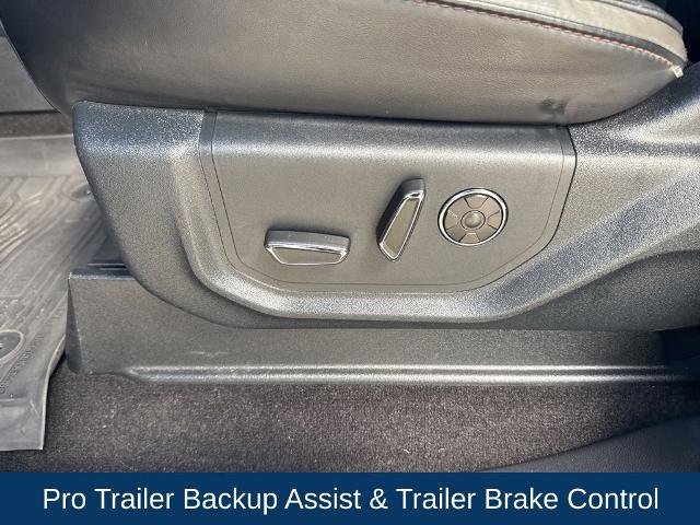 Certified 2019 Ford F150 Platinum w/ Equipment Group 701A Luxury AWD/4WD image 12
