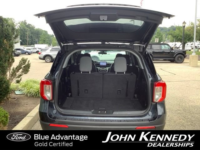 Certified 2023 Ford Explorer XLT w/ Equipment Group 202A AWD/4WD image 33