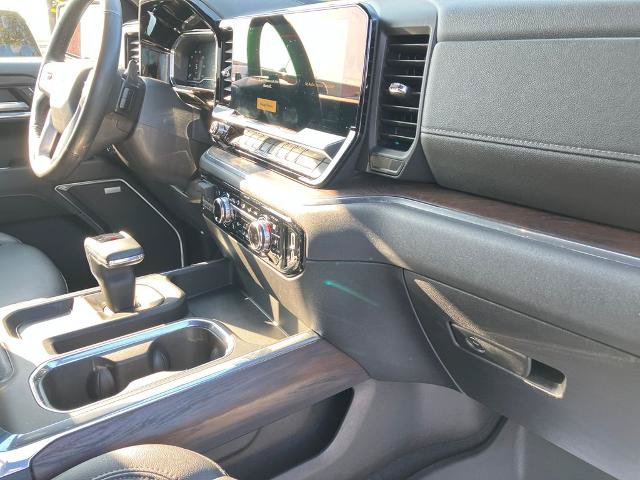 Used 2024 GMC Sierra 1500 SLT w/ SLT Premium Plus Package AWD/4WD image 27