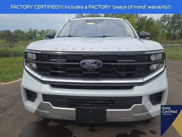 Certified 2025 Ford Expedition Max Platinum AWD/4WD image 4