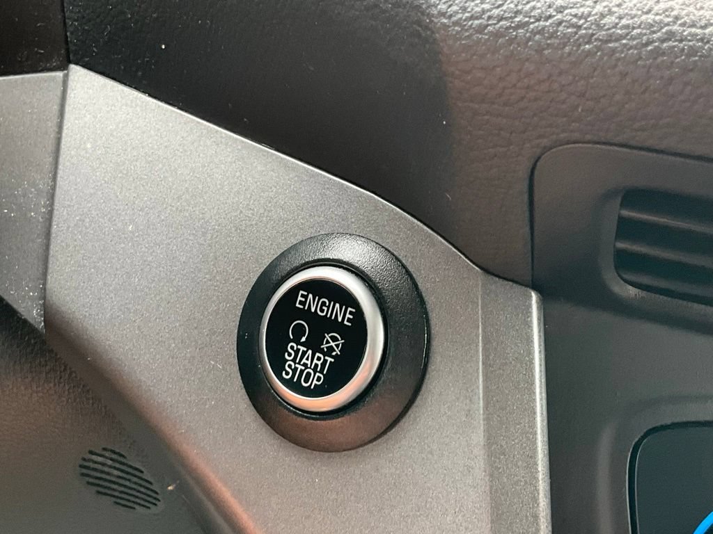 Certified 2019 Ford Escape SE AWD/4WD image 9