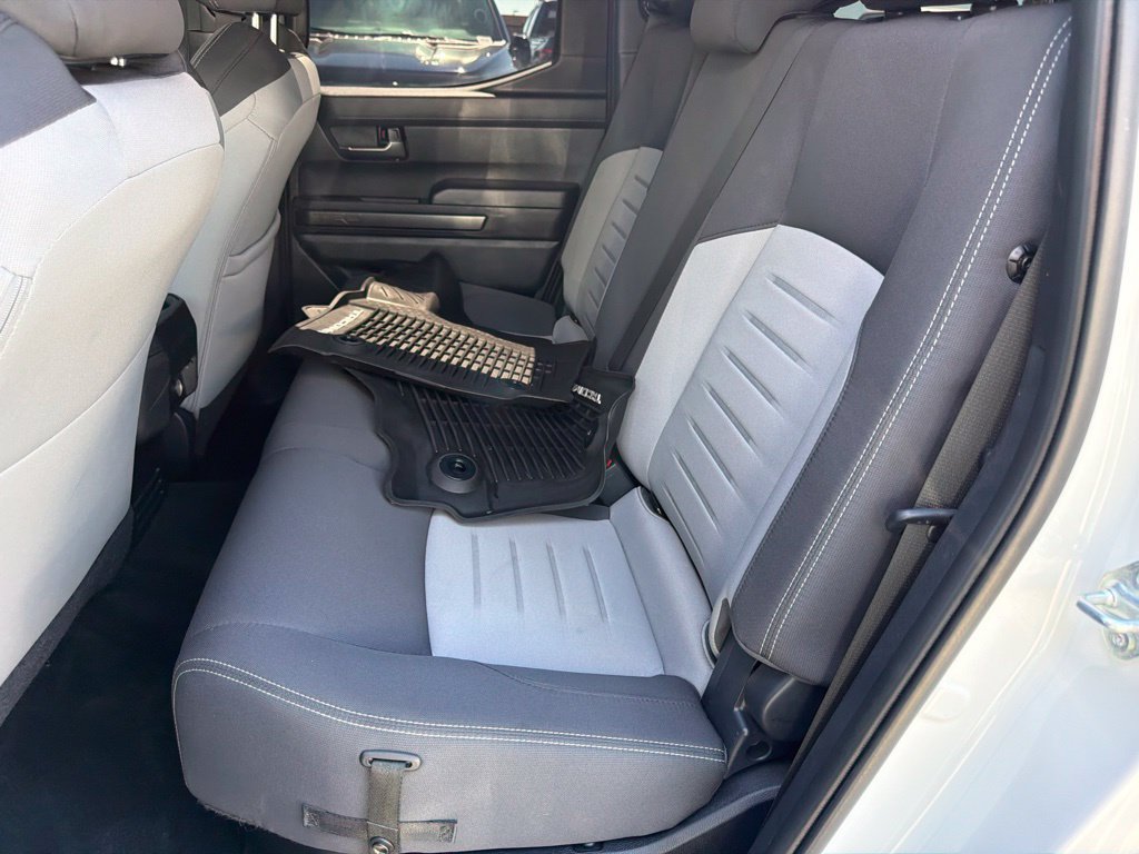 Used 2025 Toyota Tacoma TRD Sport AWD/4WD image 36
