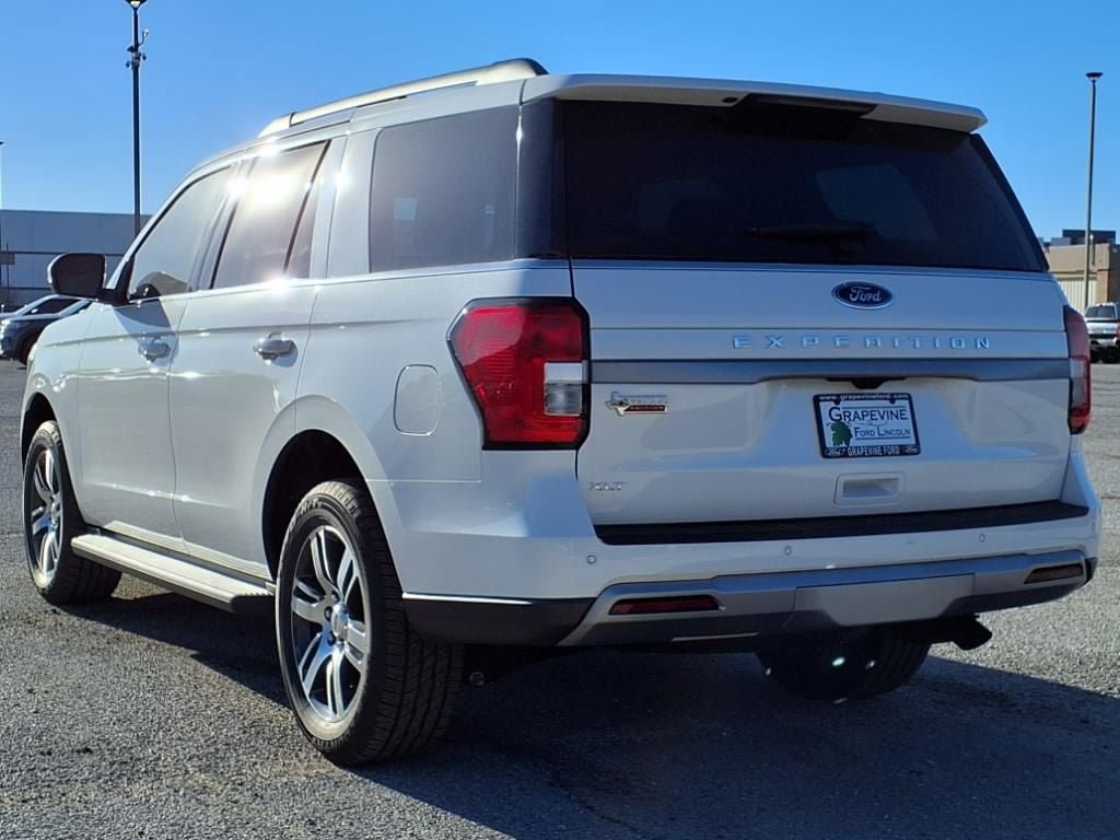 Certified 2024 Ford Expedition XLT AWD/4WD image 6