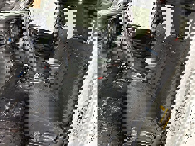 Used 2024 Jeep Wrangler Rubicon image 3