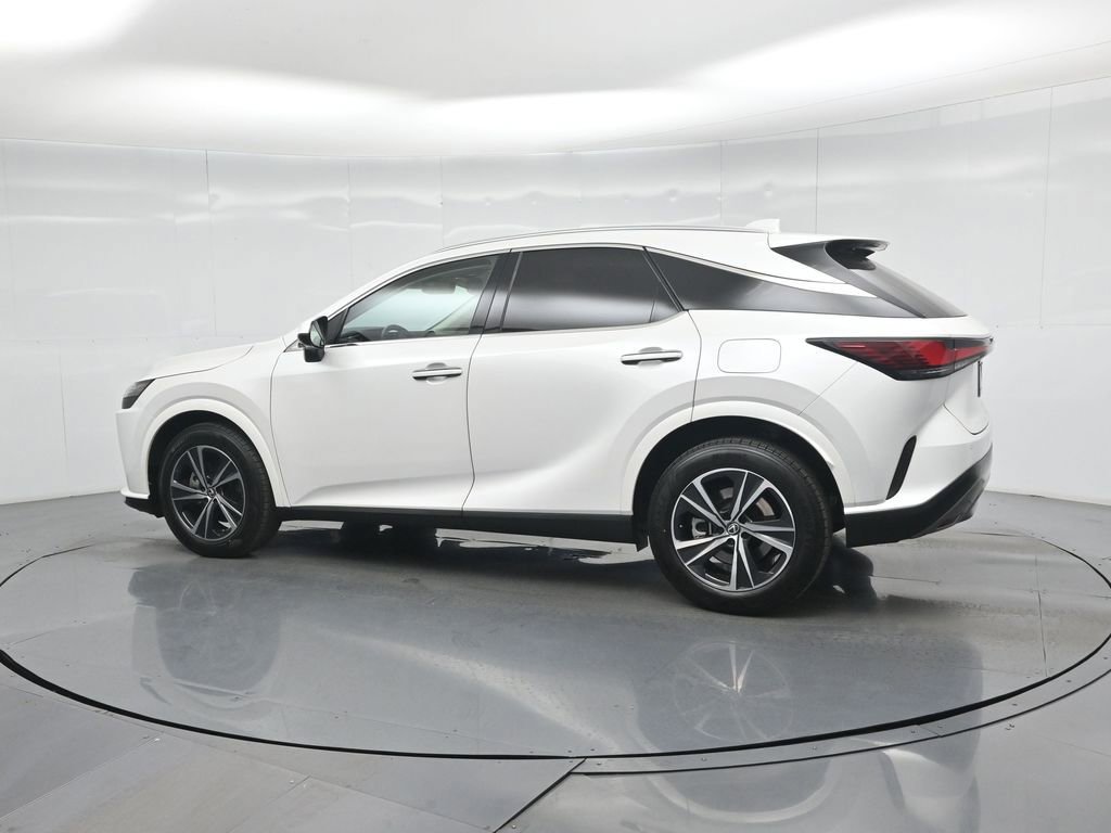 Used 2024 Lexus RX 350h w/ Convenience Package image 18