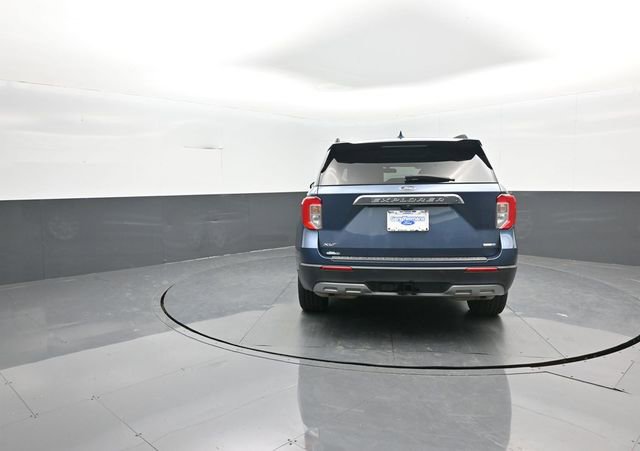 Certified 2020 Ford Explorer XLT w/ Equipment Group 202A image 6
