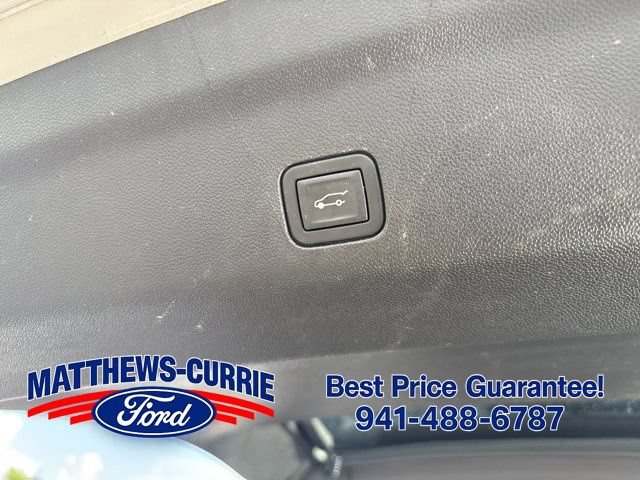 Used 2021 GMC Yukon Denali AWD/4WD image 16