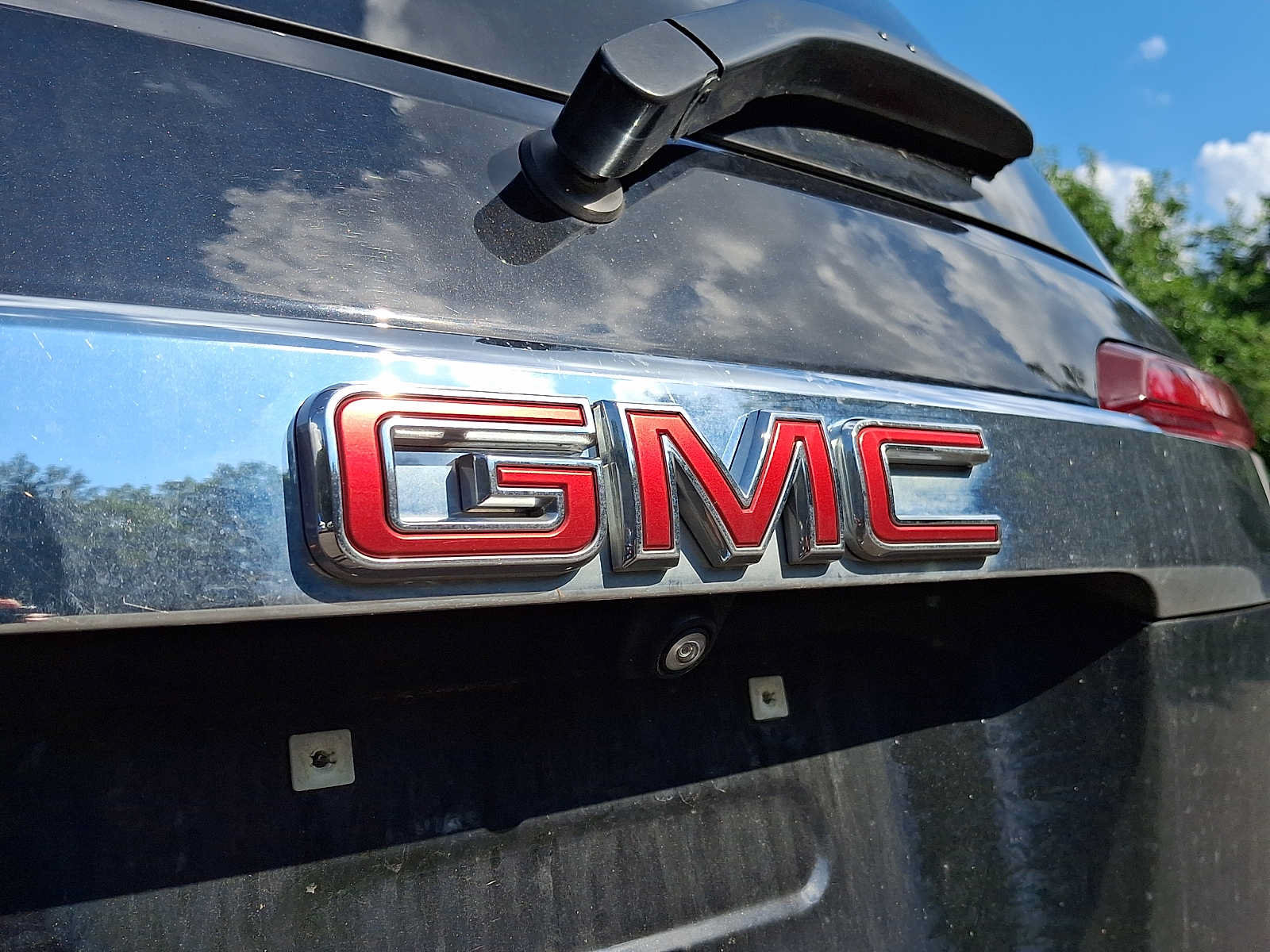 Used 2023 GMC Acadia SLE AWD/4WD image 28