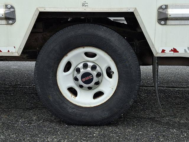Used 2021 GMC Savana 3500 w/ Power Convenience Package RWD image 8
