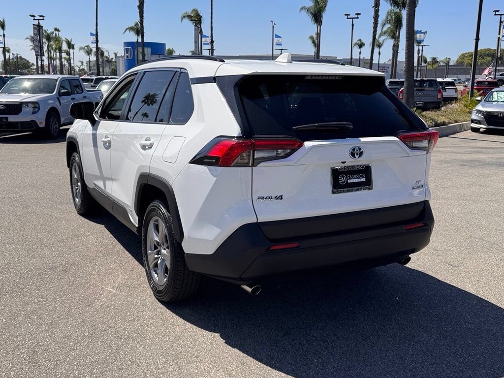 Used 2023 Toyota RAV4 LE AWD/4WD image 10