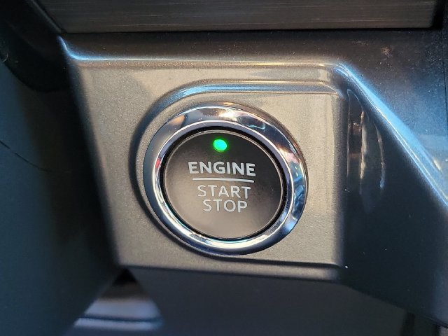 Certified 2022 Ford F150 XLT w/ Equipment Group 302A High RWD image 28