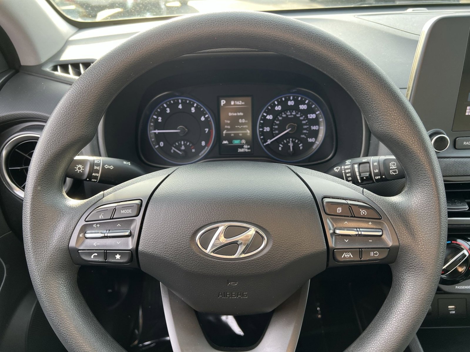 Used 2023 Hyundai Kona SEL image 16