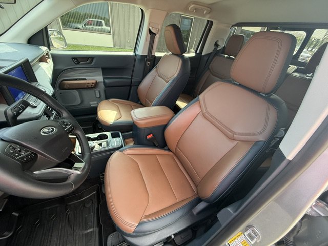 Certified 2024 Ford Maverick Lariat w/ 4K Tow Package AWD/4WD image 10