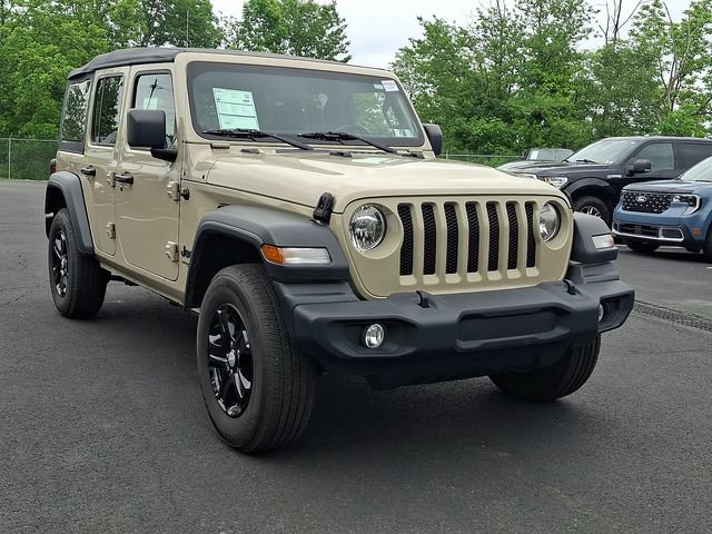 Used 2022 Jeep Wrangler Unlimited Sport AWD/4WD image 2