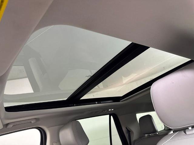 Certified 2025 Ford Expedition Active image 14