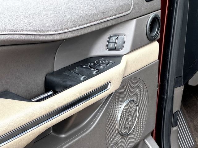 Certified 2021 Ford Expedition XLT image 9