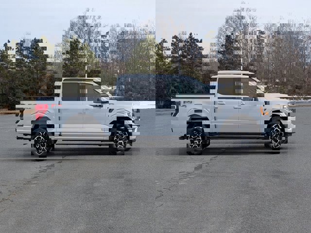 Certified 2022 Ford F150 XLT w/ Equipment Group 302A High image 6