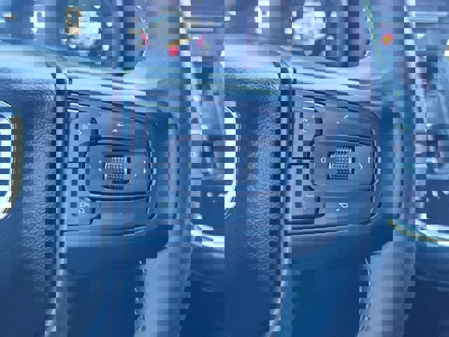 Used 2023 GMC Yukon AT4 w/ AT4 Premium Package image 22