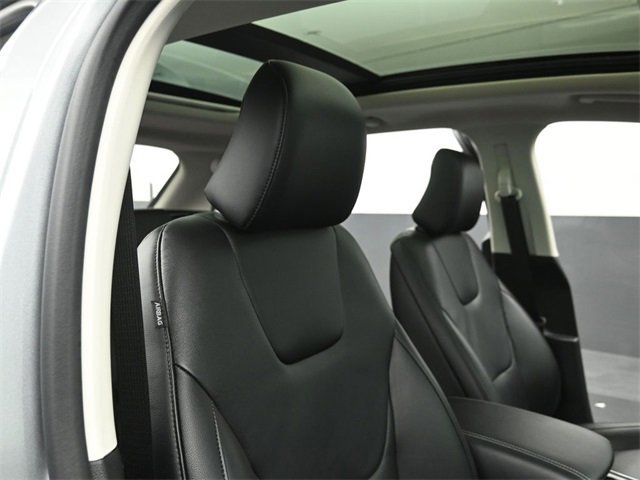 Certified 2022 Ford Edge Titanium w/ Class II Trailer Tow Package image 46