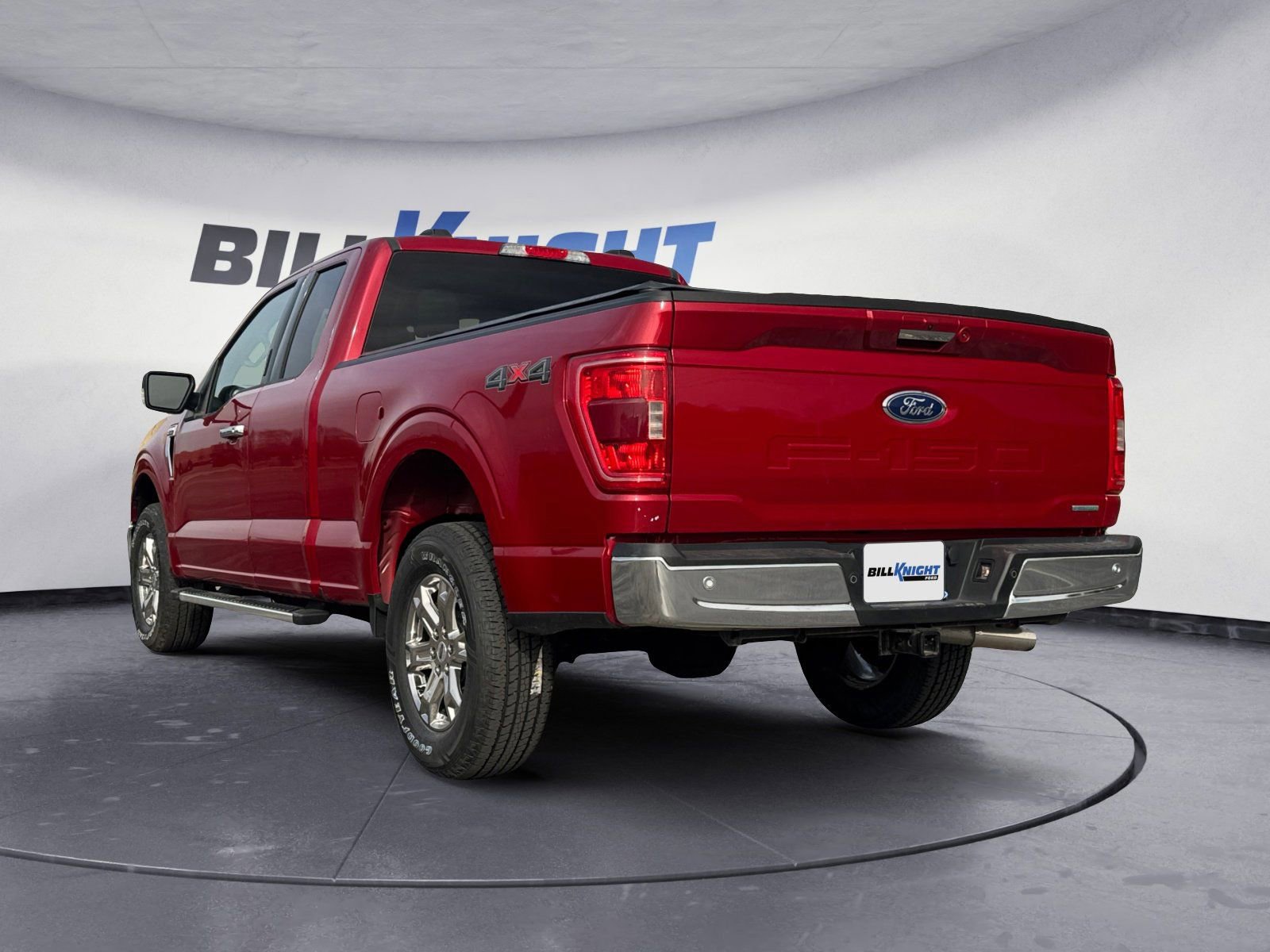 Certified 2022 Ford F150 XLT w/ Equipment Group 302A High image 3