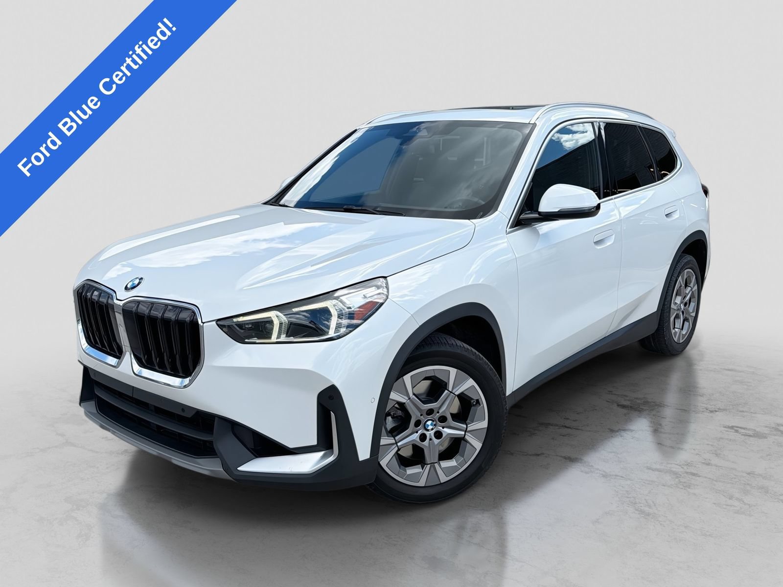 Used 2023 BMW X1 xDrive28i w/ Convenience Package AWD/4WD image 1
