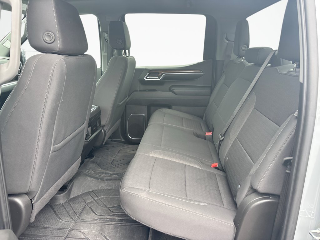 Used 2024 Chevrolet Silverado 1500 RST w/ Protection Package AWD/4WD image 18