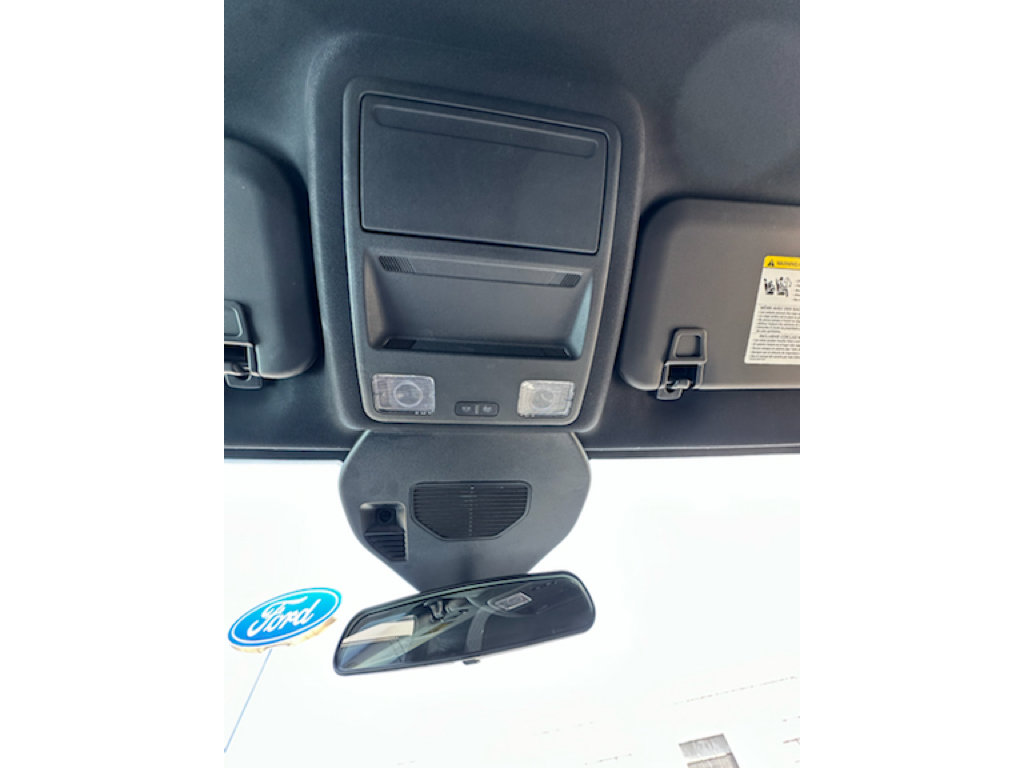 Certified 2025 Ford Escape ST-Line Select AWD/4WD image 11