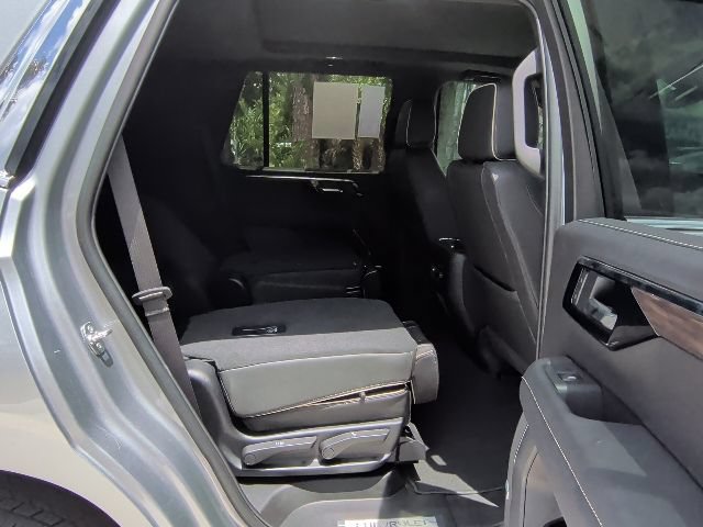 Used 2025 Chevrolet Tahoe Premier w/ Sun And Tow Package RWD image 19