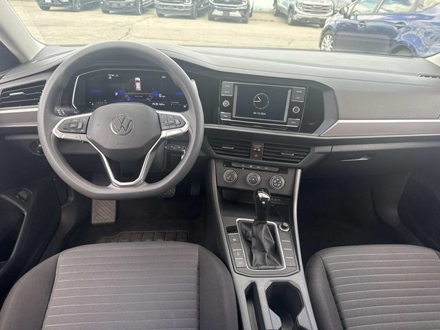 Used 2023 Volkswagen Jetta S FWD image 13